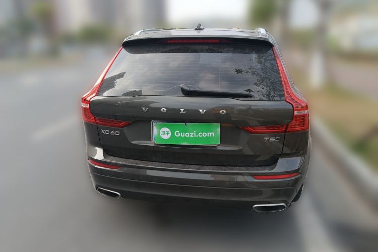 Used Volvo XC60 2019 T5 4x4 Smart Edition China V Standard
