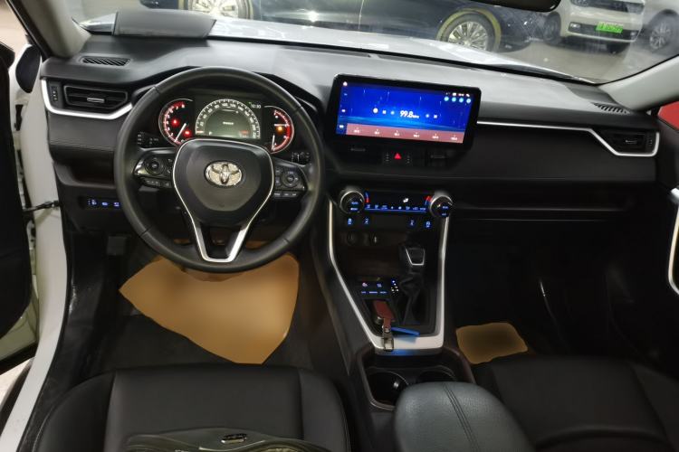 Used Toyota RAV4 2022 2.0L CVT Two-Wheel Drive Prestige Edition
