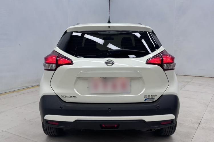 Used Nissan Kicks 2017 1.5L CVT Cool Enjoy Edition
