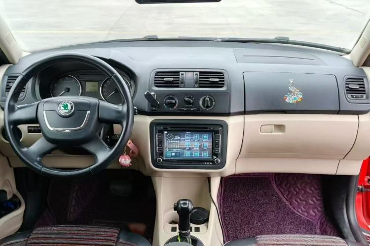 Used Skoda Fabia 2012 1.6L Scout
