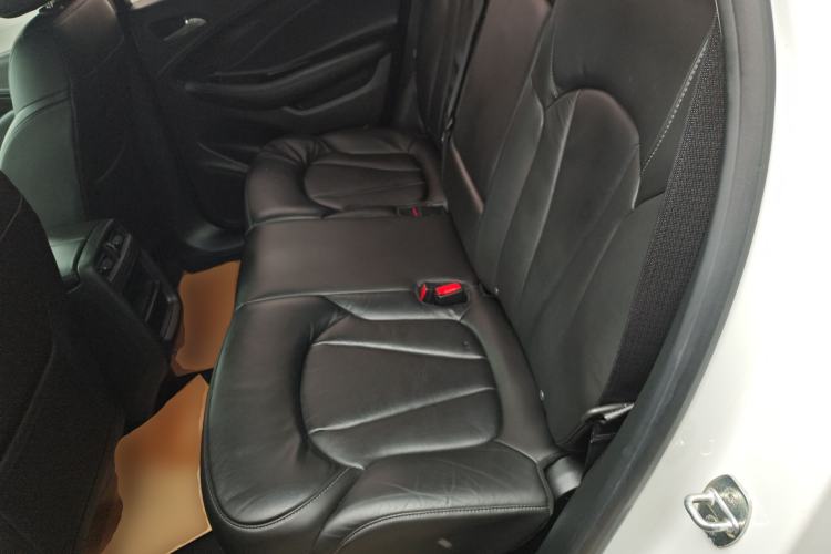 Used Buick Envision 2019 20T Two-Wheel Drive Elite Version China V Standard
