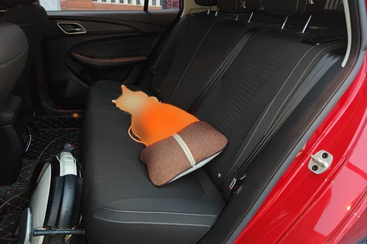 Used Roewe i5 2020 1.5L Automatic 4G Connected Linghao Edition