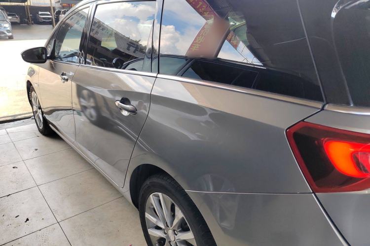 Used Buick GL6 2019 18T 6-Seater Connected Luxury Version China V Standard