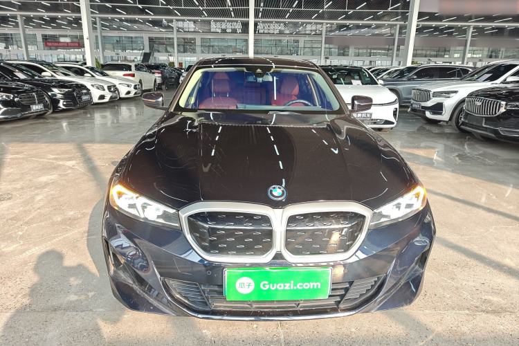 Used BMW i3 2022 eDrive 35 L
