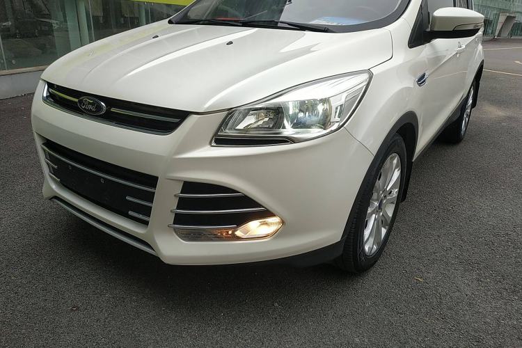 Used Ford Kuga 2013 1.6L GTDi Two-Wheel-Drive Trend Model
