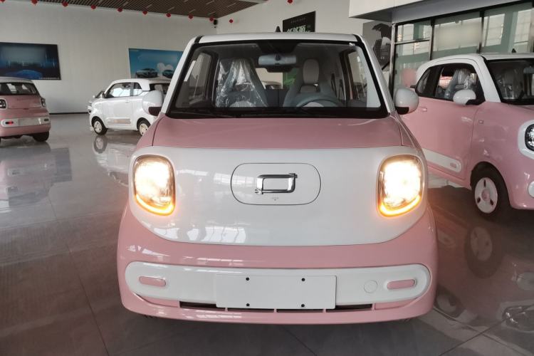 Used Bestune Pony 2024 170km Range Energizing Horse