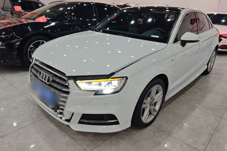 Used Audi A3 2020 Limousine 35 TFSI Fashion Edition China VI Emission Standard