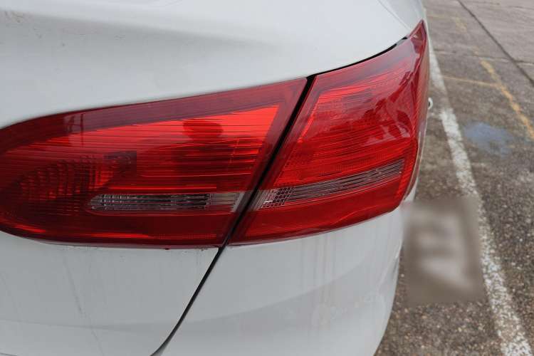 Used Ford Focus 2018 Sedan Classic 1.6L Automatic Comfort Plus Smart Drive Version
