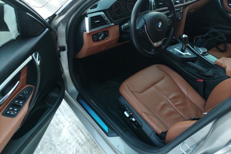 Used BMW 3 Series 2016 320Li Luxury Design Package
