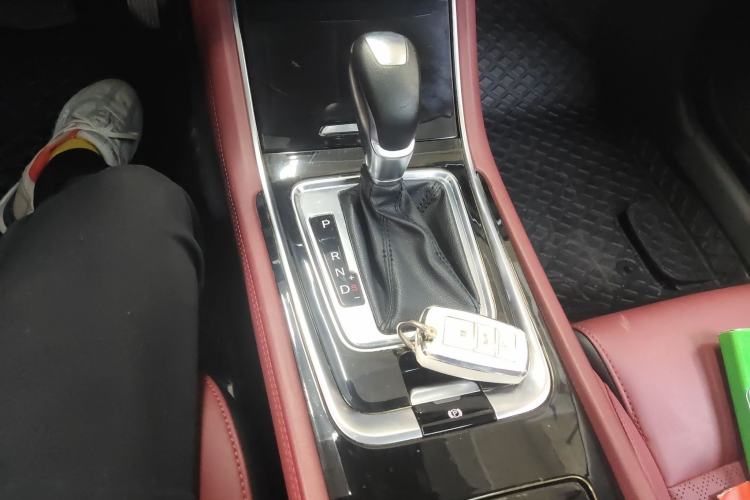 Used Changan Eado 2019 Blue Whale Edition 280T GDI DCT High-Speed Model
