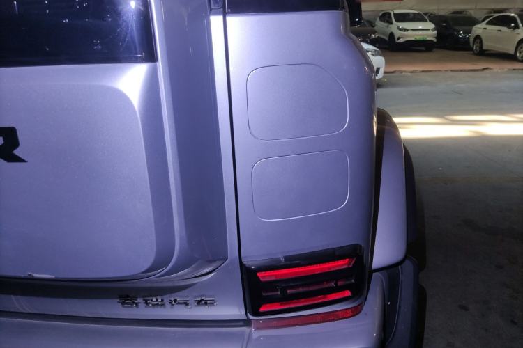 Used  V23 2025 401 Two-Wheel Drive Intelligent Driving Version