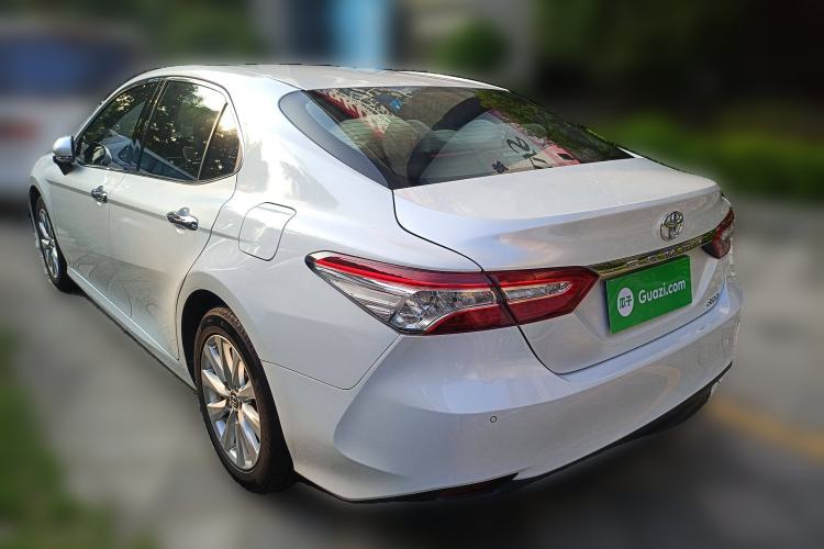 Used Toyota Camry 2019 Revised Version 2.0G Luxury Edition
