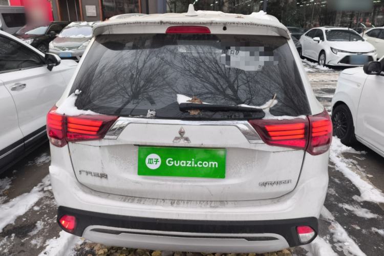 Used Mitsubishi Outlander 2019 2.0L Two-Wheel Drive Comfort Edition 5 Seats China V Standard
