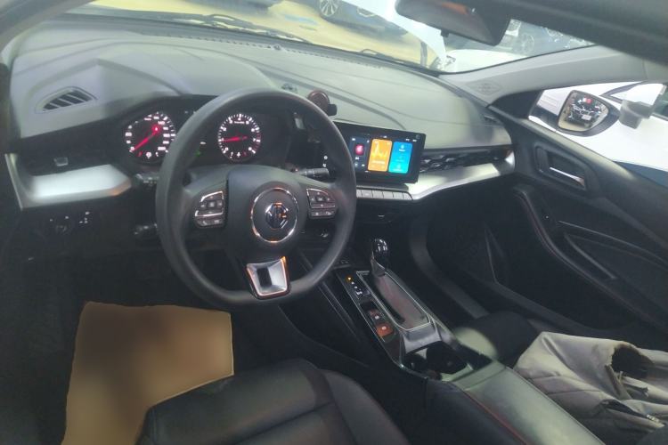 Used MG 5 2022 180 DVVT CVT Youth Style Edition
