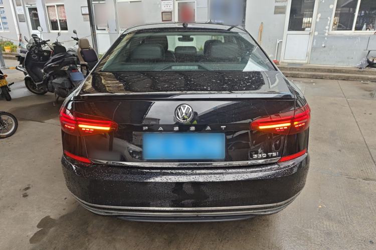 Used Volkswagen Passat 2019 330TSI Prestige Edition China VI Standard
