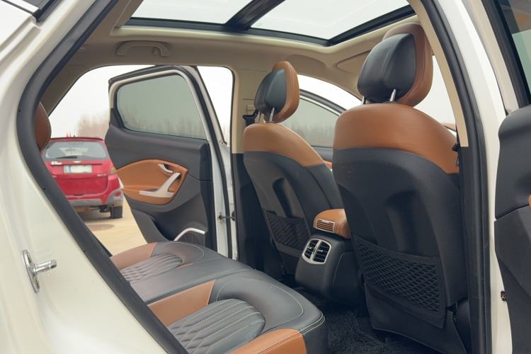 Used Soueast DX7 2018 1.5T Automatic Luxury Model