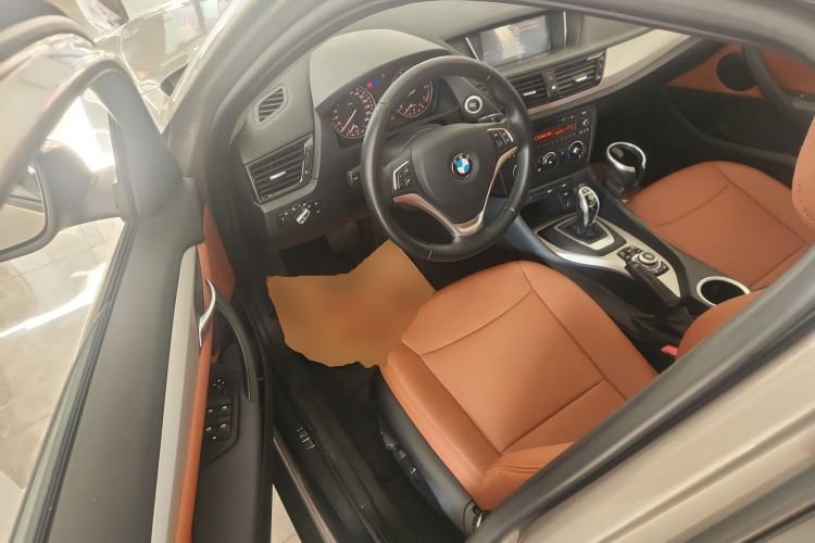 Used BMW X1 2014 sDrive18i Fashion Model

