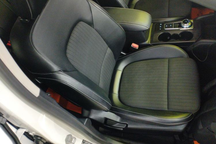 Used Ford Focus 2021 Hatchback EcoBoost 180 Automatic Titanium Edition
