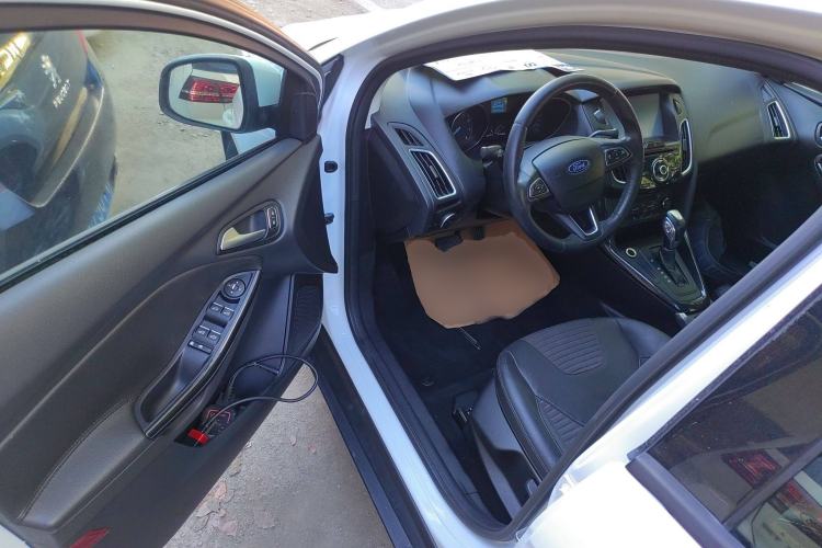 Used Ford Focus 2015 Sedan 1.6L Automatic Trend Model
