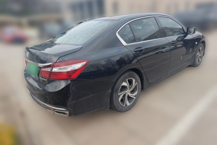 Used Honda Accord 2016 2.0L Comfort Edition

