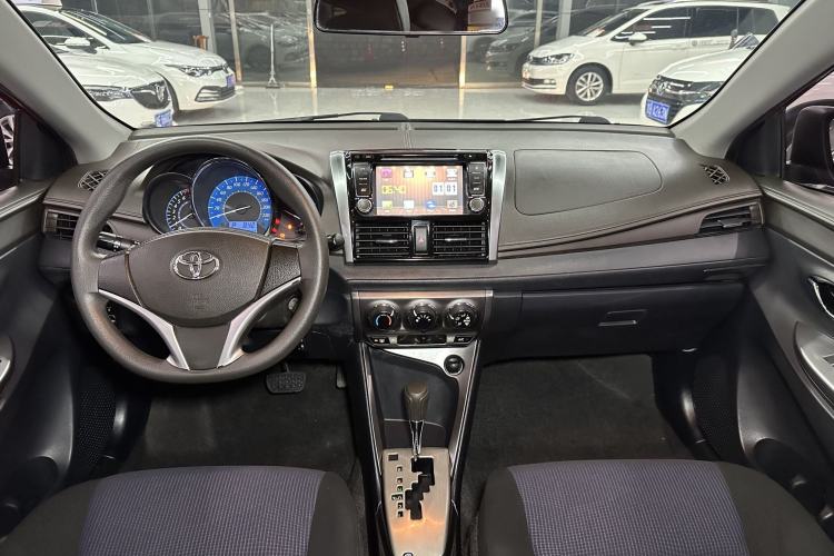 TDK.VehicleDetails.img