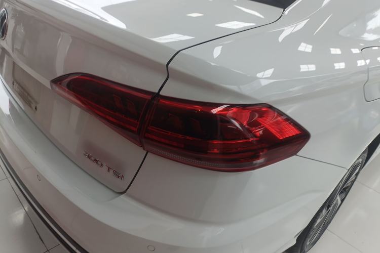 Used Volkswagen Bora 2023 300TSI DSG Prestige Edition