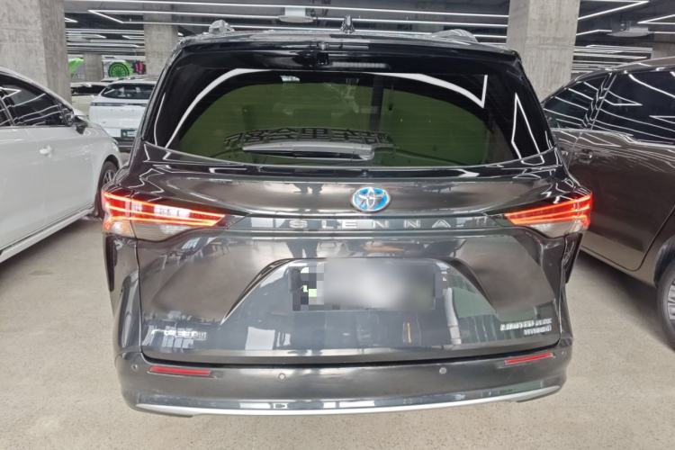 Used Toyota Sienna 2021 2.5L Hybrid Ultimate Edition
