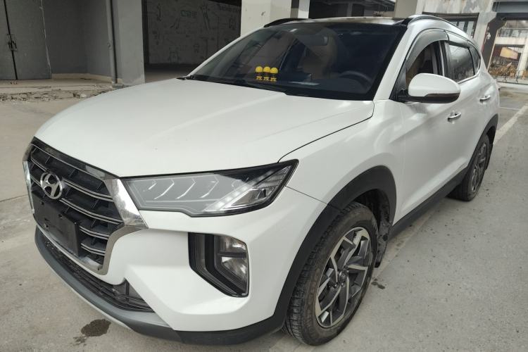 Used Hyundai Tucson 2019 280TGDi Dual-Clutch Two-Wheel Drive Fashion Edition China VI Standard