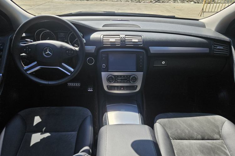 Used Mercedes-Benz R-Class 2014 R 320 4MATIC Business Model