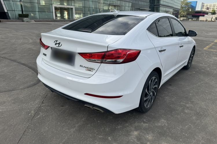 Used Hyundai Elantra 2019 1.4T Dual-Clutch Xuan Dong · Dynamic Model
