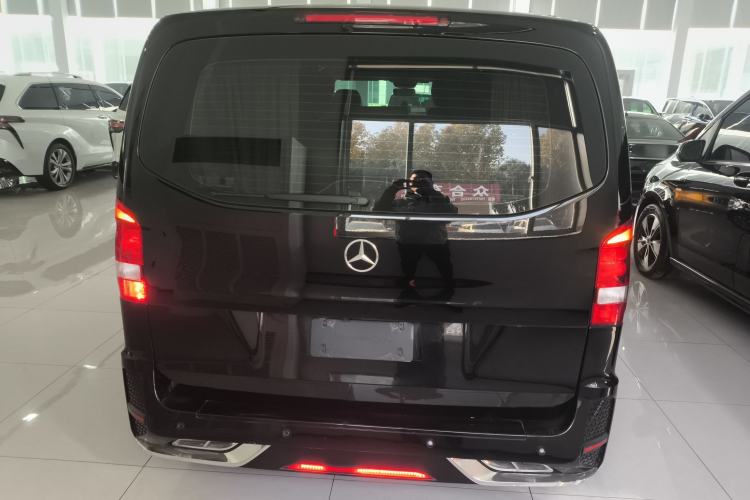 Used Mercedes-Benz Vito 2021 2.0T Elite Version 7 Seats
