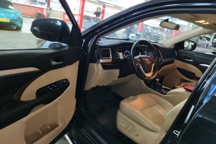 Used Toyota Highlander 2015 2.0T Four-Wheel Drive Luxury Edition 7-Seater