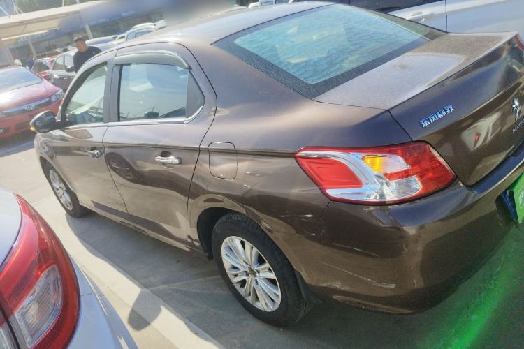 Used Peugeot 301 2014 1.6L Manual Comfort Edition