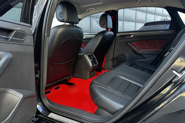 Used Volkswagen Passat 2017 330TSI DSG Luxury Edition
