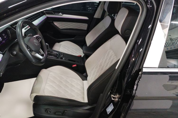 Used Volkswagen Magotan 2023 2 Million Units Commemorative Edition 330TSI DSG Luxury Version