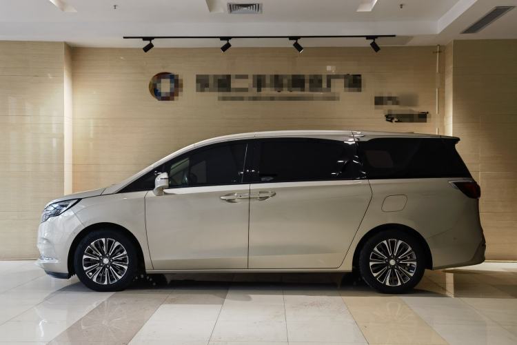 Used Buick GL8 2021 ES Landtrek 653T Luxury Model