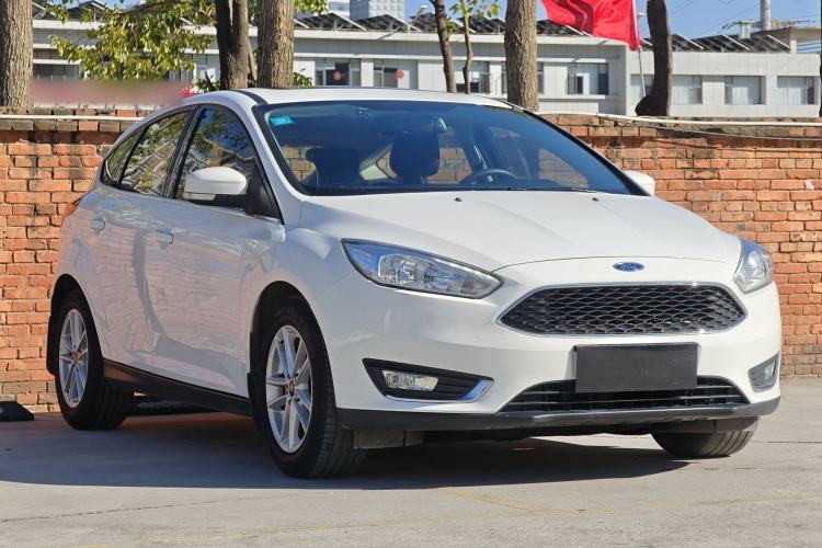 Used Ford Focus 2018 Hatchback Classic EcoBoost 180 Automatic Elite Model

