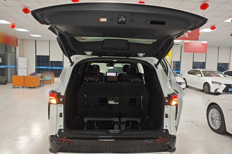 Used Toyota Granvia 2024 2.5L Hybrid Prestige PLUS Four-Wheel Drive Version
