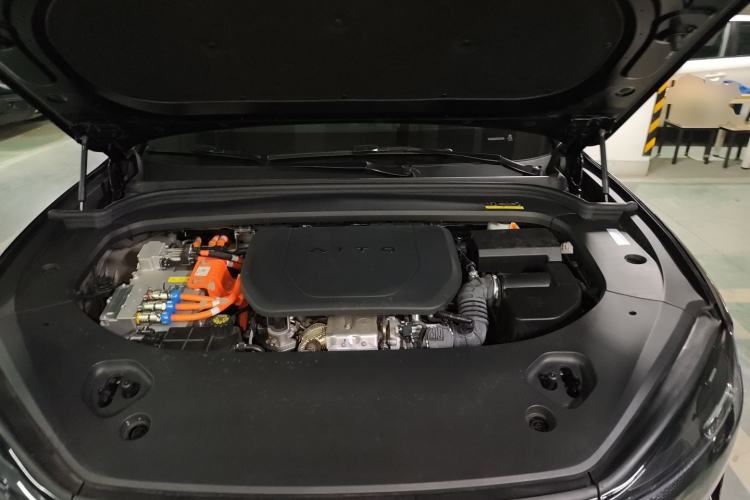 Used Hima AITO M9 2024 Range-Extended Ultra Version 42 kWh 6-Seater Model
