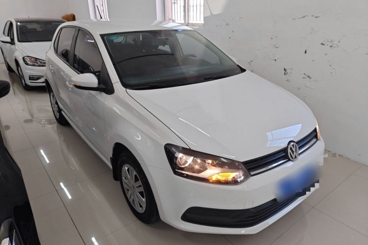 Used Volkswagen Polo 2014 1.4L Manual Fashion Edition
