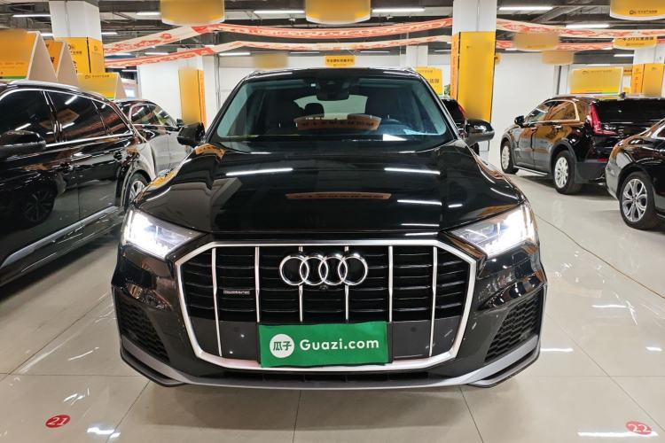 Used Audi Q7 2023 55 TFSI quattro S line Sport Edition
