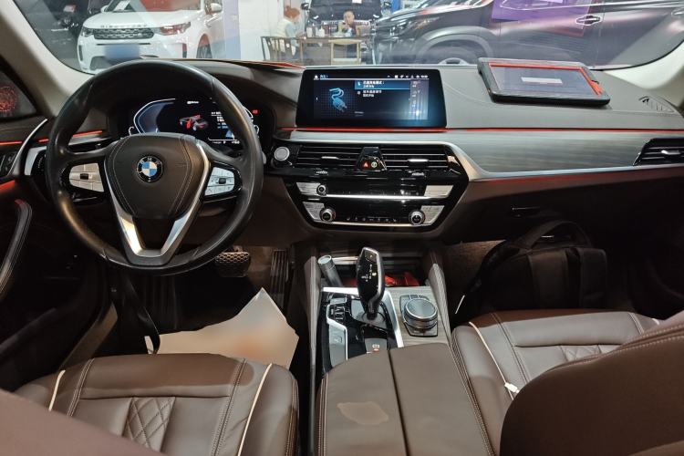 Used BMW 5 Series New Energy 2020 Mileage Upgrade Version 530Le Luxury Package