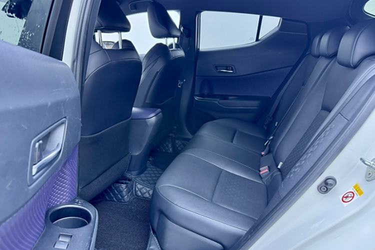 Used Toyota IZOA 2018 2.0L Yichi Edition China V Standard