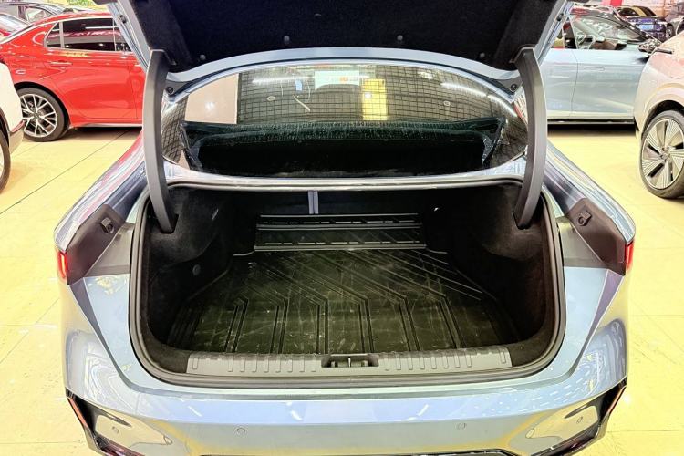 Used Lynk & Co 07 2024 EM-P 126 Long-Range Ultra
