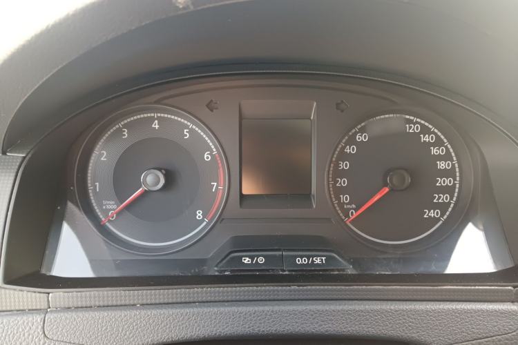 Used Volkswagen Santana 2016 1.6L Manual Fashion Edition
