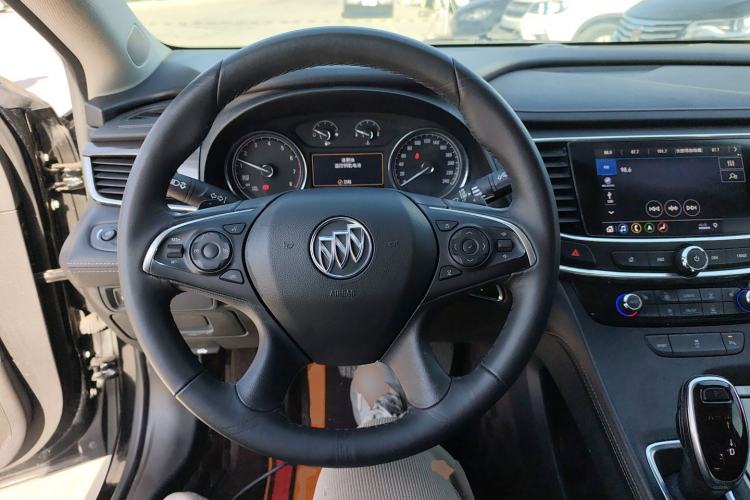 Used Buick LaCrosse 2019 28T Luxury Model