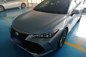Used Toyota Avalon 2019 Dual-Engine 2.5L Luxury Edition China VI Standard