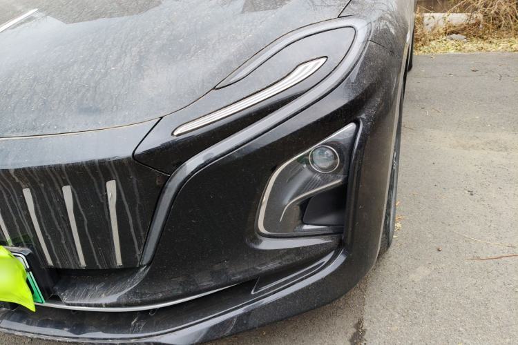 Used Hongqi E-QM5 2023 Base Travel Edition
