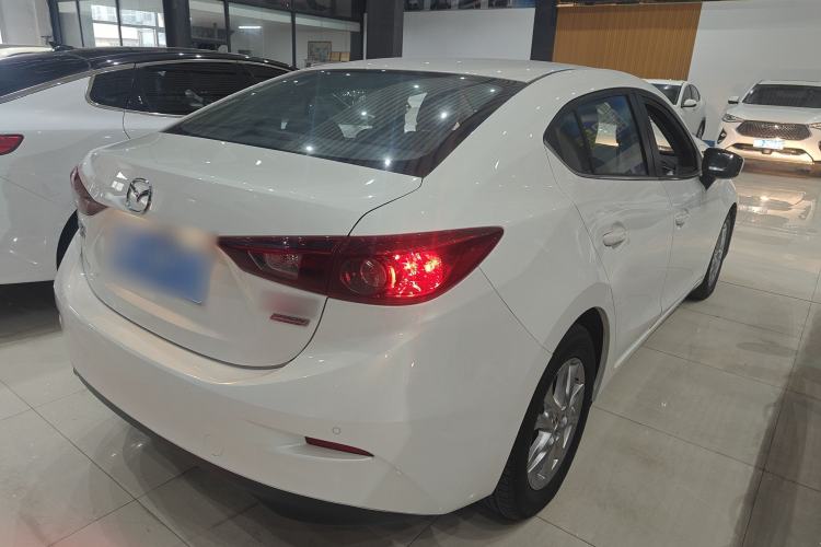 Used Mazda Mazda 3 Axela 2017 Sedan 1.5L Automatic Comfort Model China VI Standard
