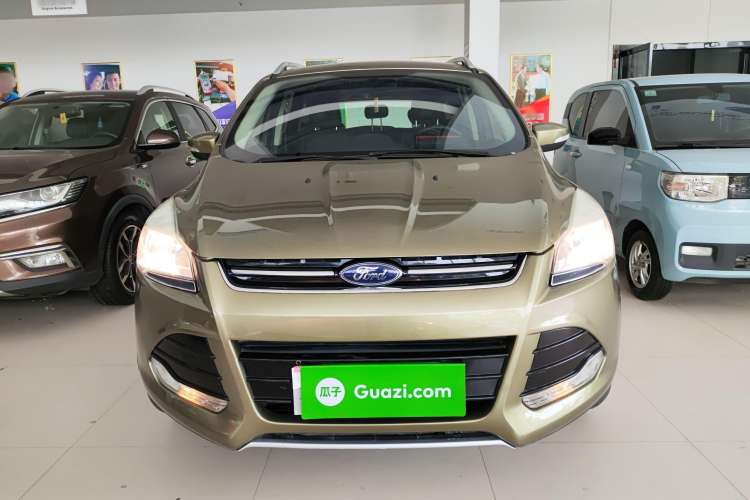 Used Ford Kuga 2015 1.5L GTDi Two-Wheel-Drive Comfort Model
